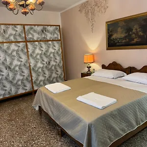  Guest house Lions Italy